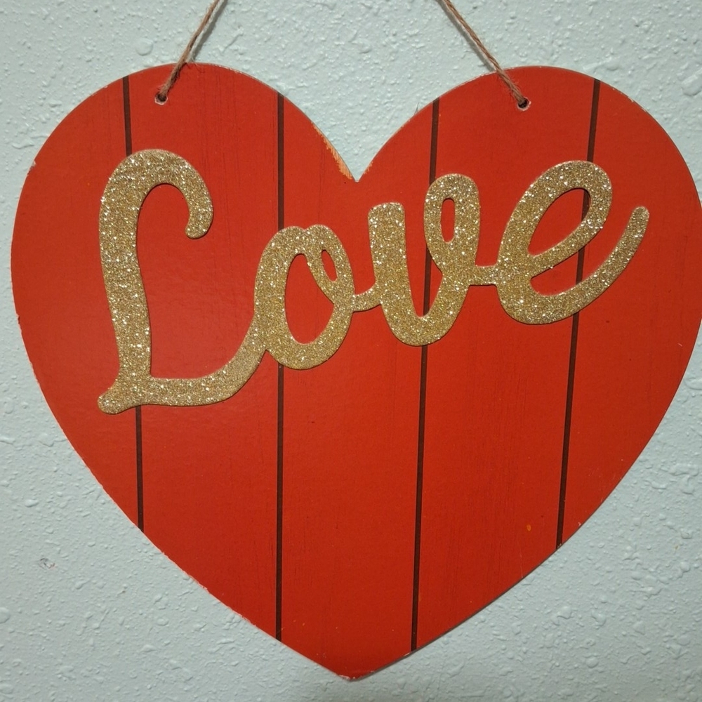 Red and Gold Heart Wall Decor Art